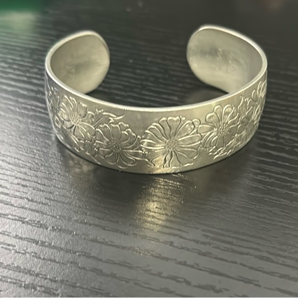 Vintage Kirk Stiff pewter cuff bracelet with engraved flowers